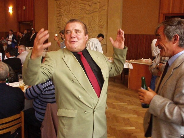 img00012.jpg