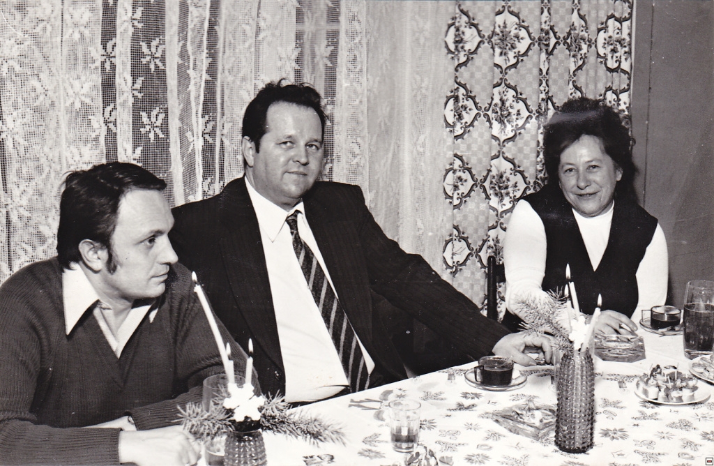 img00030.jpg