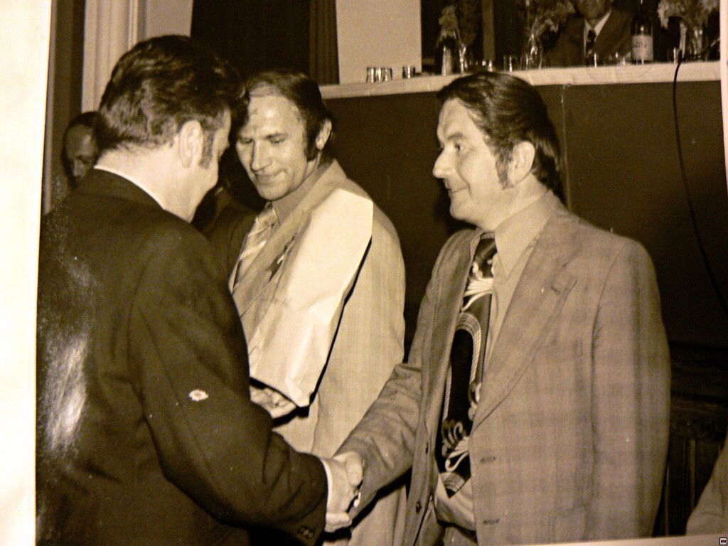 img00020.jpg