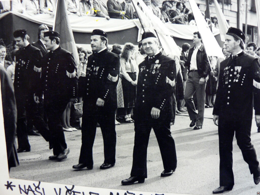 img00237.jpg
