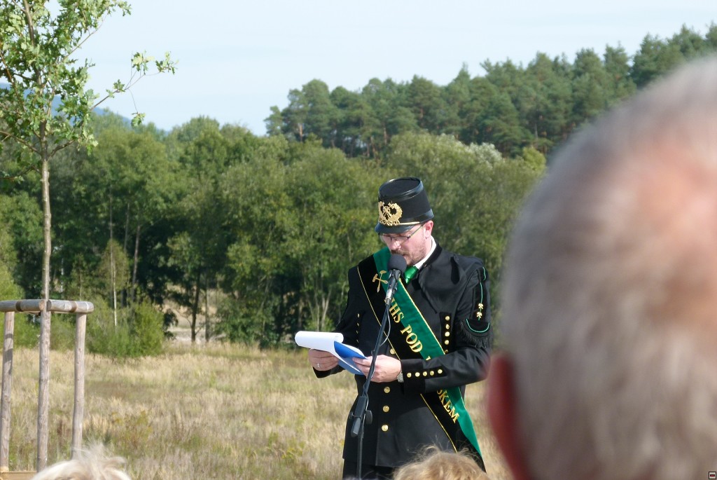 img00020.jpg