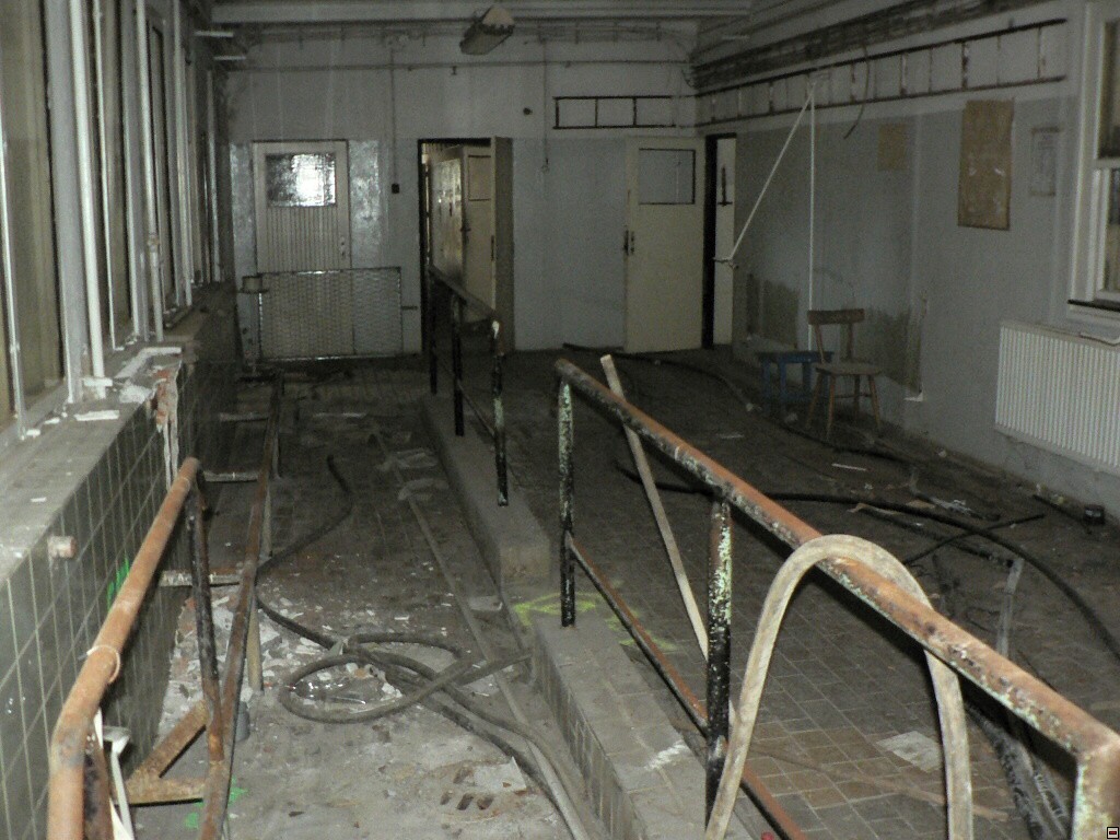 img00014.jpg