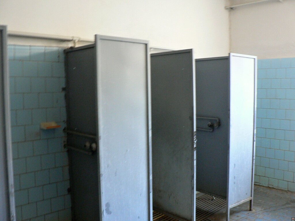 img00027.jpg