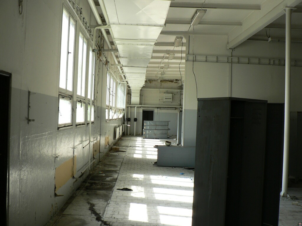img00030.jpg