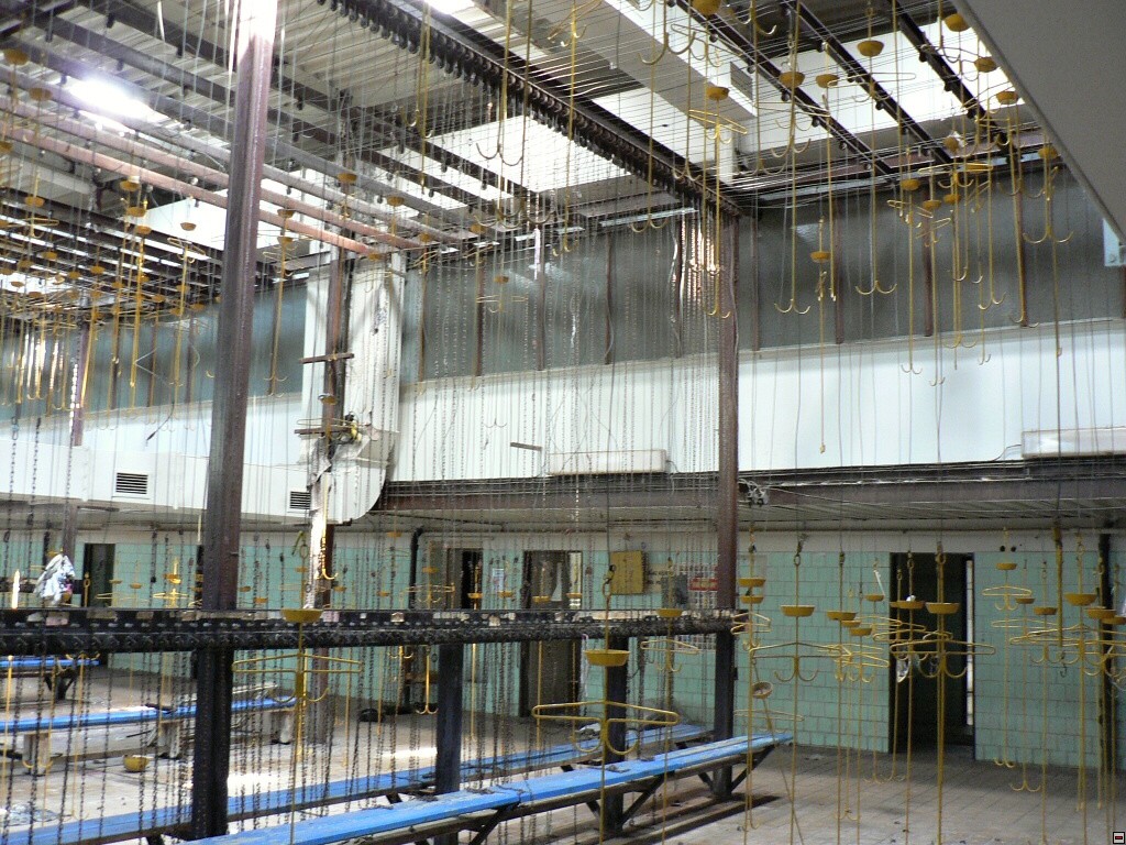 img00037.jpg