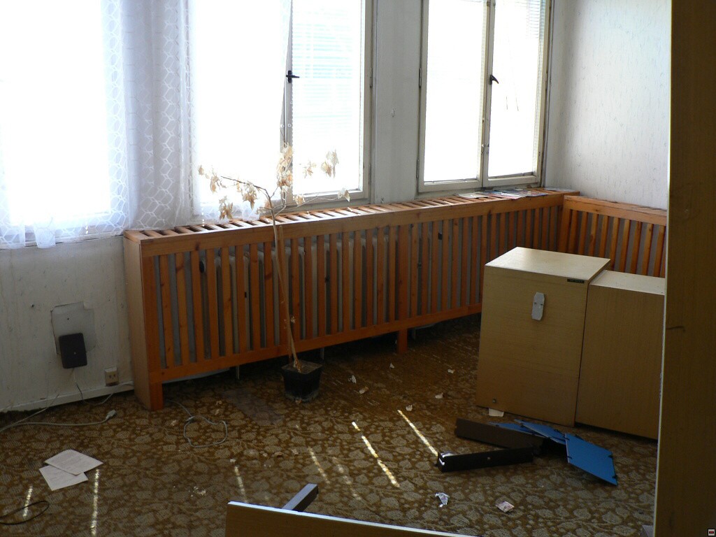 img00054.jpg