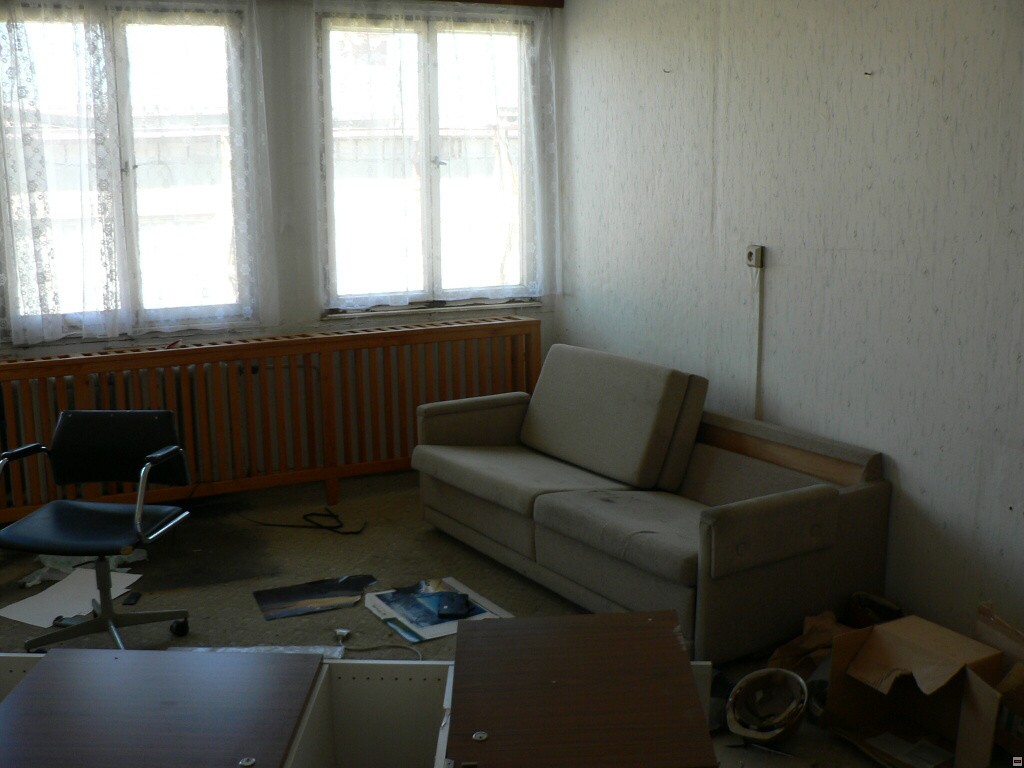 img00055.jpg