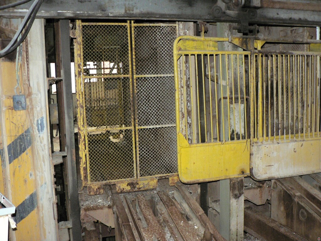 img00085.jpg