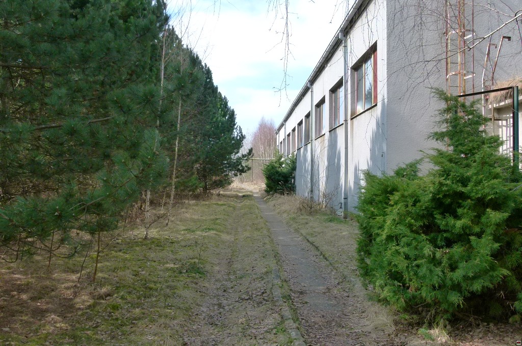 img00022.jpg