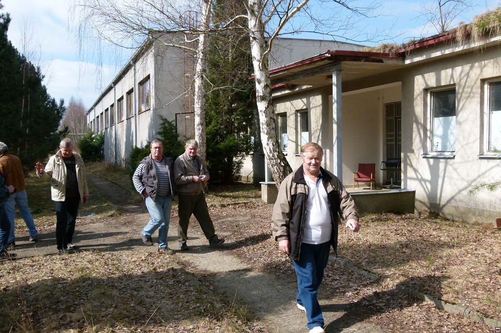 img00030.jpg