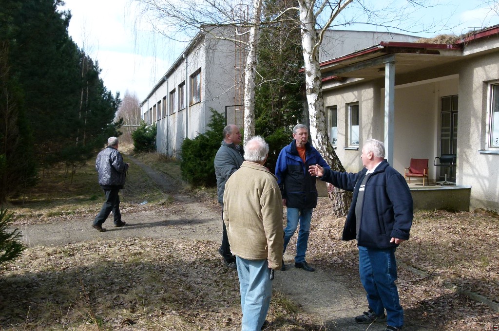 img00037.jpg