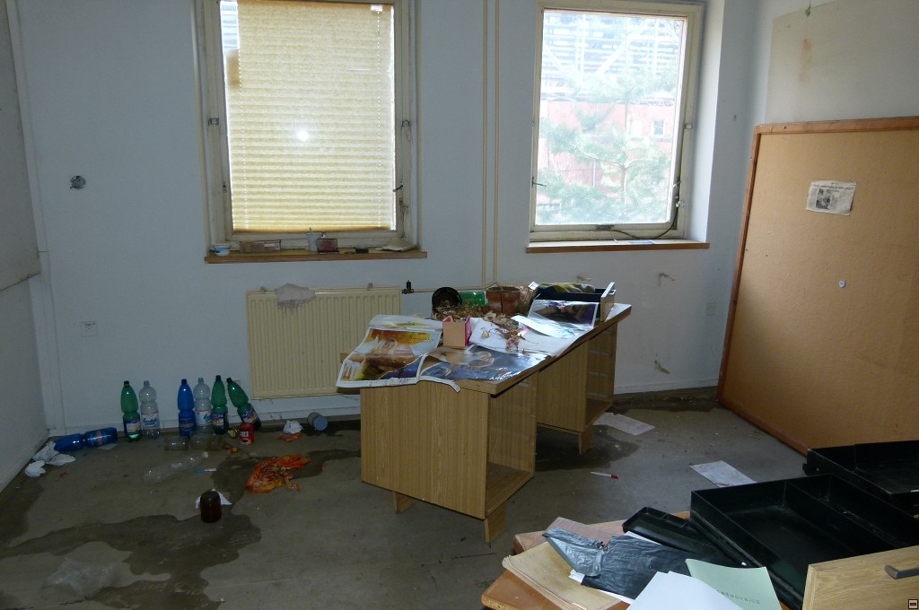 img00051.jpg