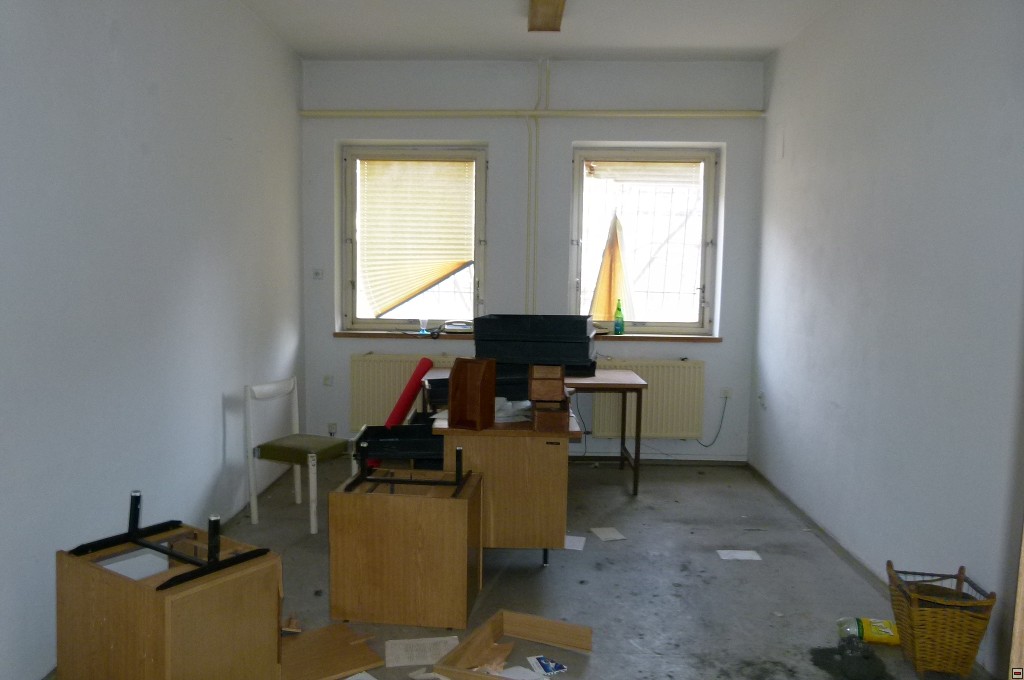 img00053.jpg