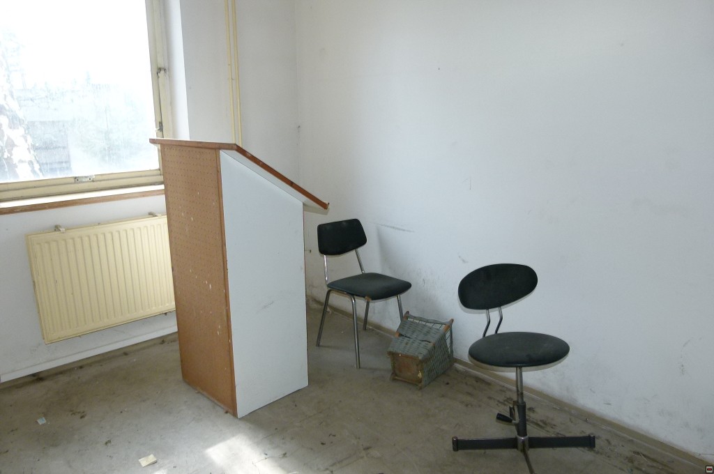 img00054.jpg