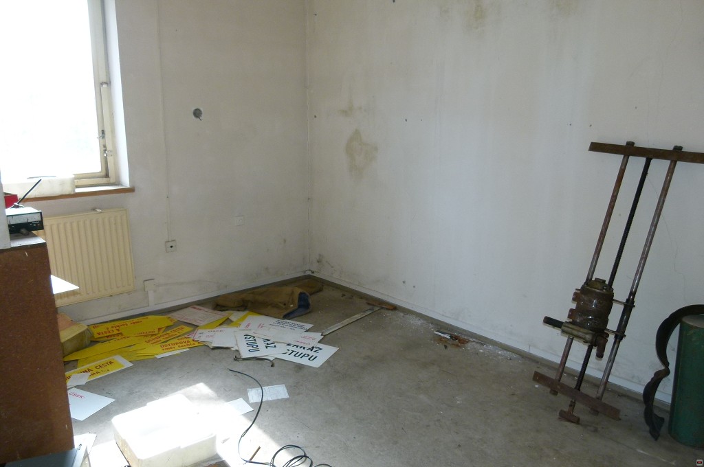 img00055.jpg