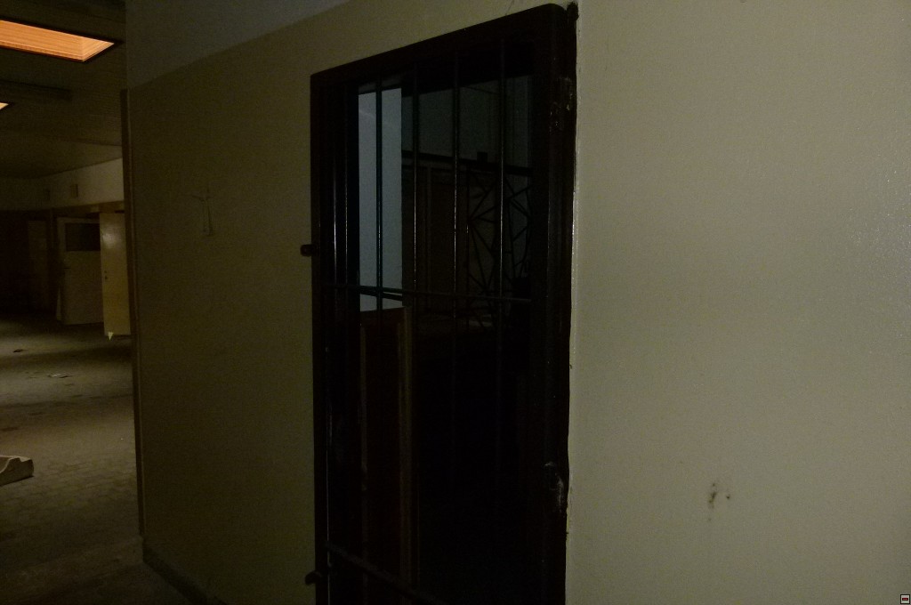 img00056.jpg