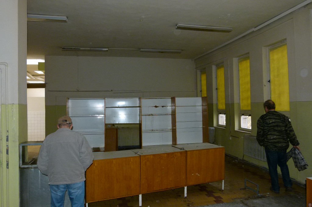 img00117.jpg