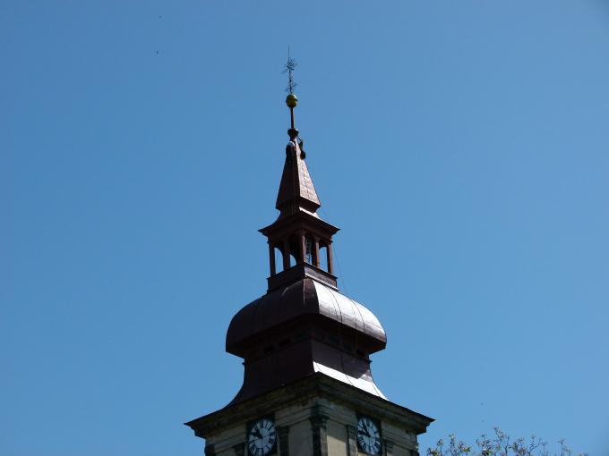 věž1